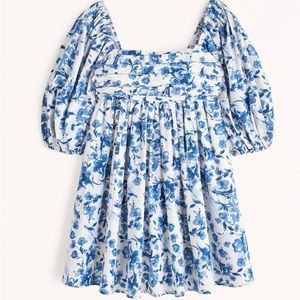 ABERCROMBIE POPLIN PUFF SLEEVE MINI DRESS IN A BLUE FLORAL